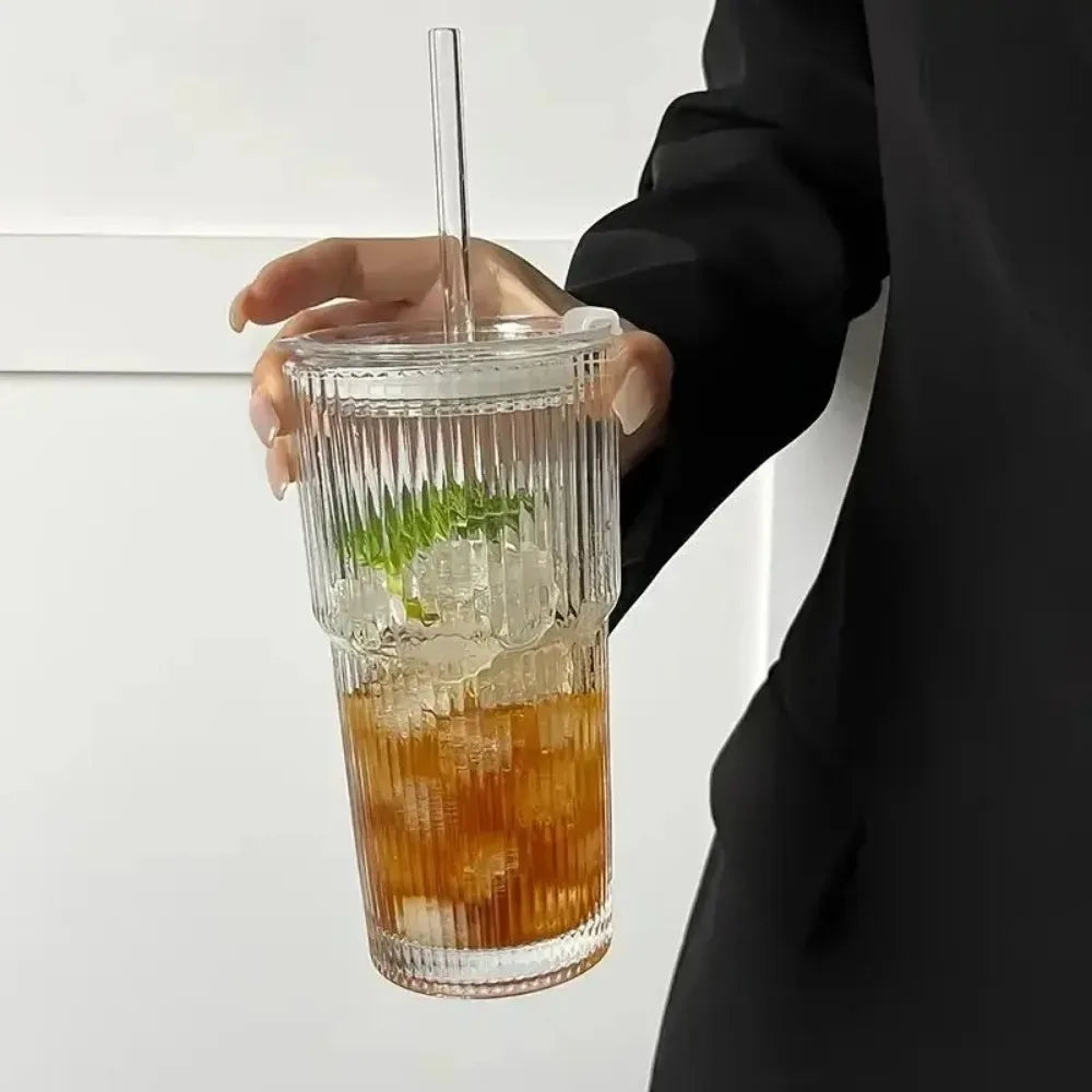 Mug en verre avec paille réutilisable