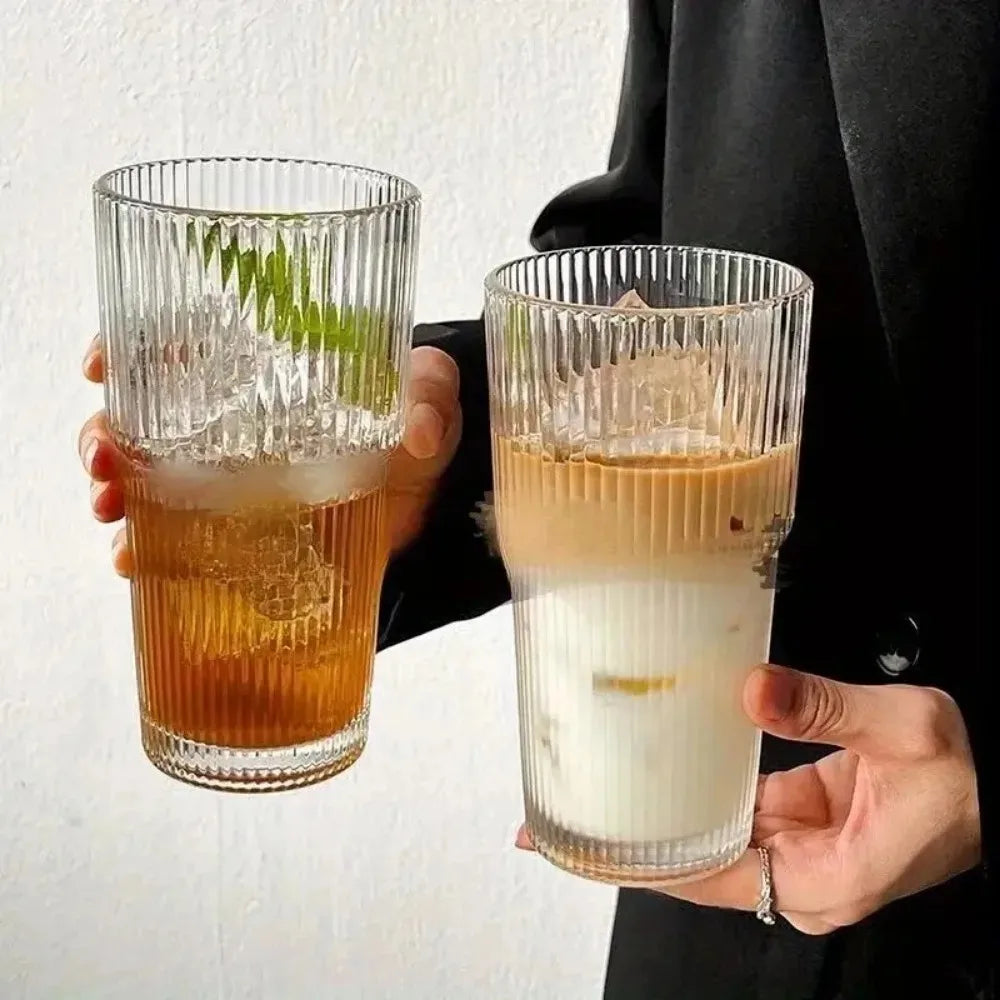 Mug en verre avec paille réutilisable